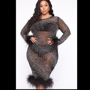 All Over My Body Midi Dress - Black